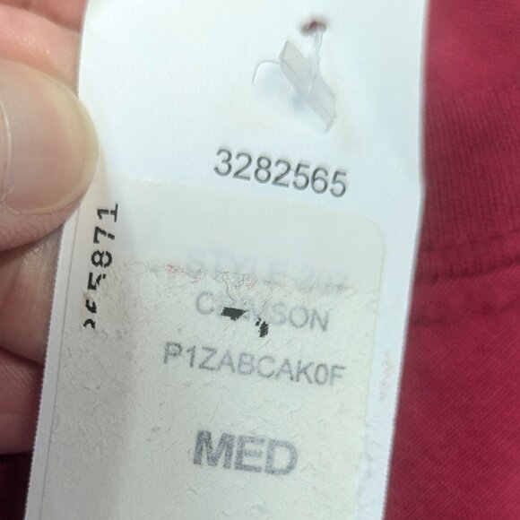 NWT MV Sport Burgundy Arkansas Razorback Tee Size Medium - Picture 3 of 9